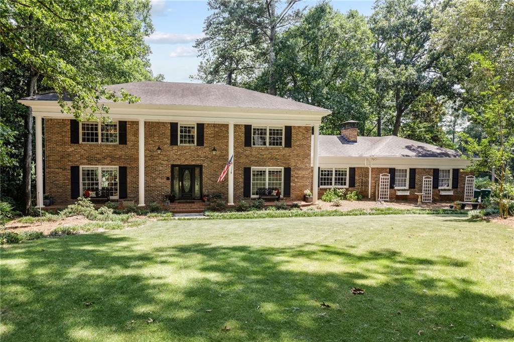 8900 Huntcliff Trace, Sandy Springs, GA 30350