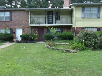 1933 Whitehall Forest Ct., Atlanta, GA 30316