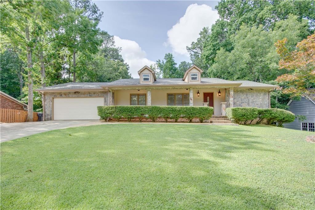 3034 Orr Dr., East Point, GA 30344