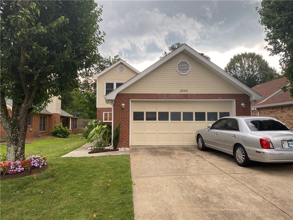 3342 Salem Cove Dr., Conyers, GA 30013