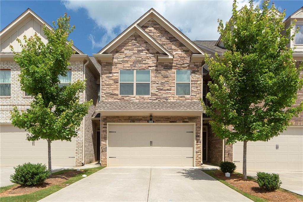 10659 Naramore Ln., Alpharetta, GA 30022