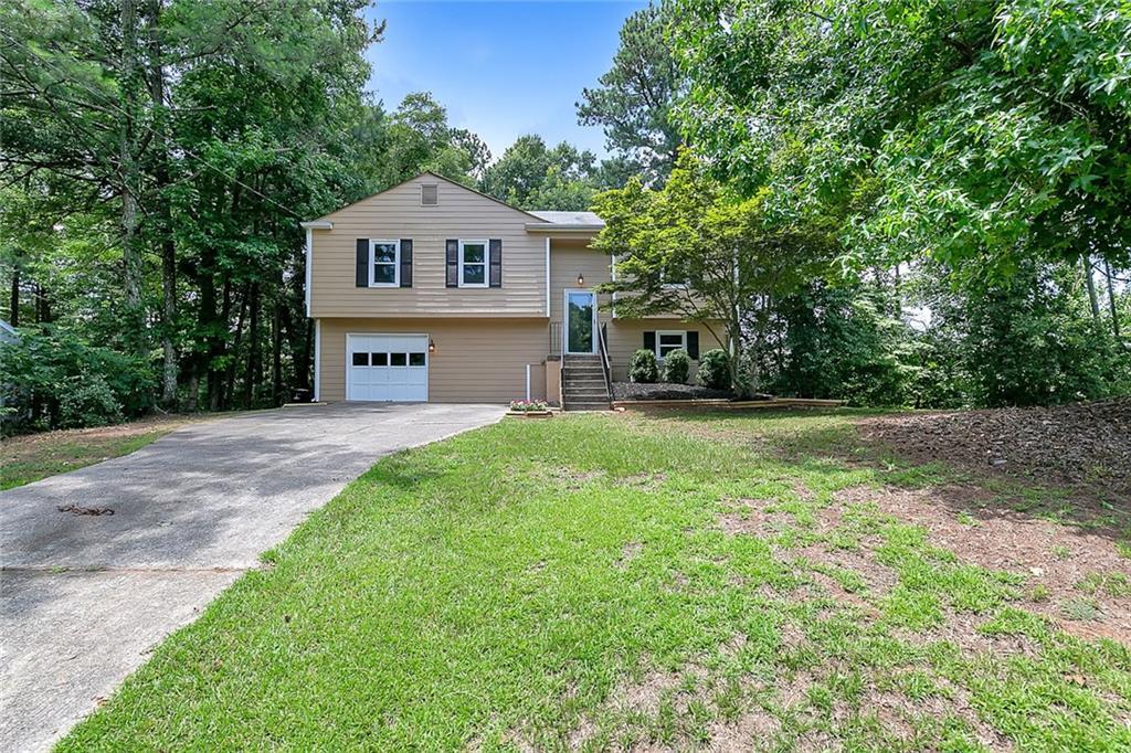 10360 Ash Rill Dr., Alpharetta, GA 30022