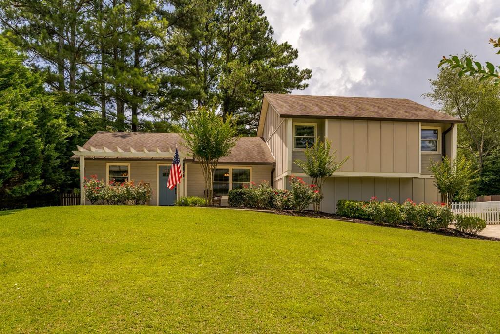 2473 Trent Dr., Marietta, GA 30066