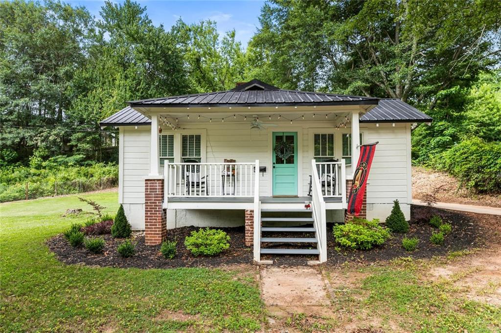 198 Poplar St., Buford, GA 30518