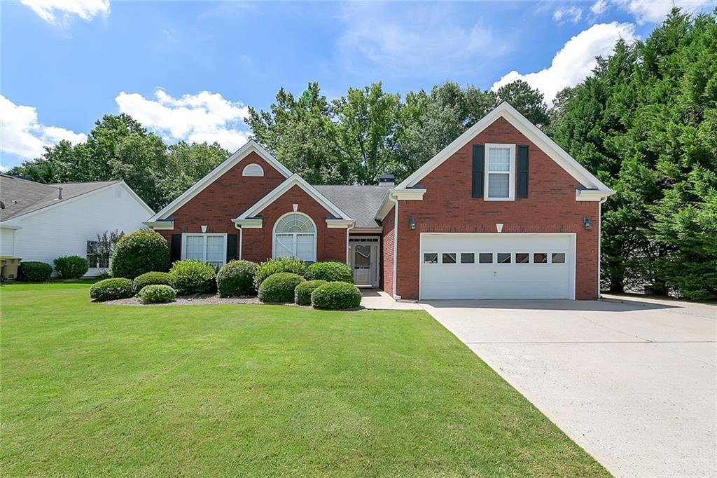 94 Morning Glen Ct., Suwanee, GA 30024