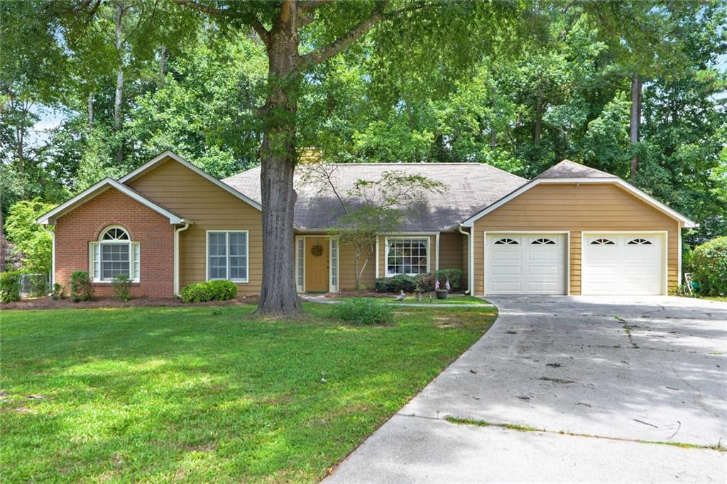 2398 Southern Oak Dr., Marietta, GA 30064