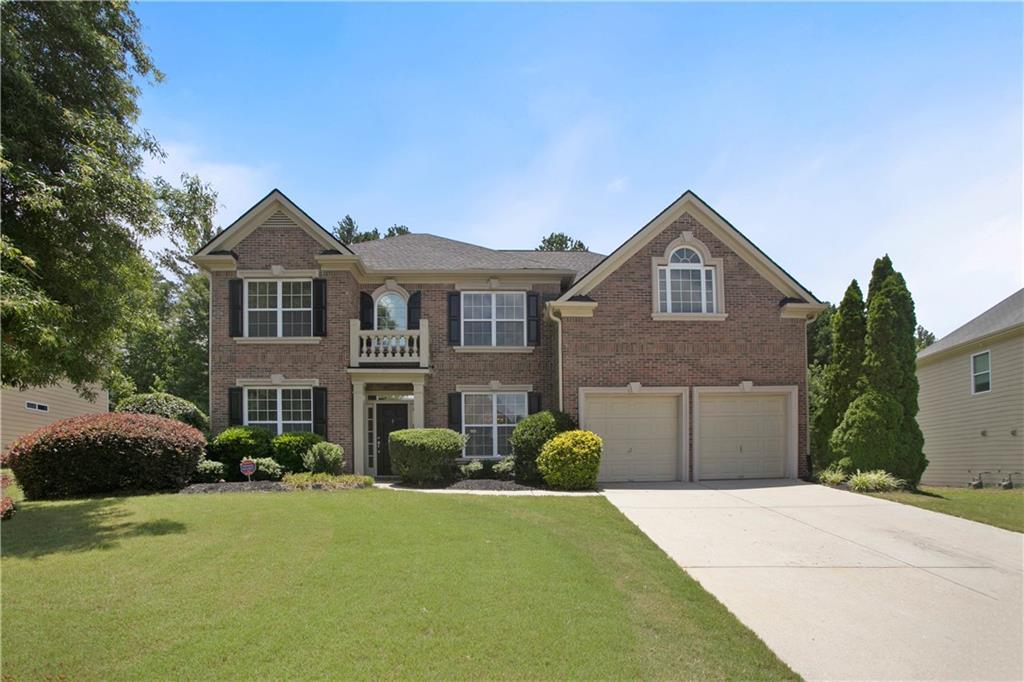 2636 Wolf Lake Dr., Atlanta, GA 30349