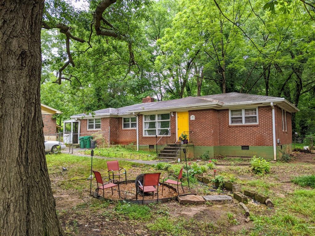 2916 Meadowview Dr., Atlanta, GA 30316