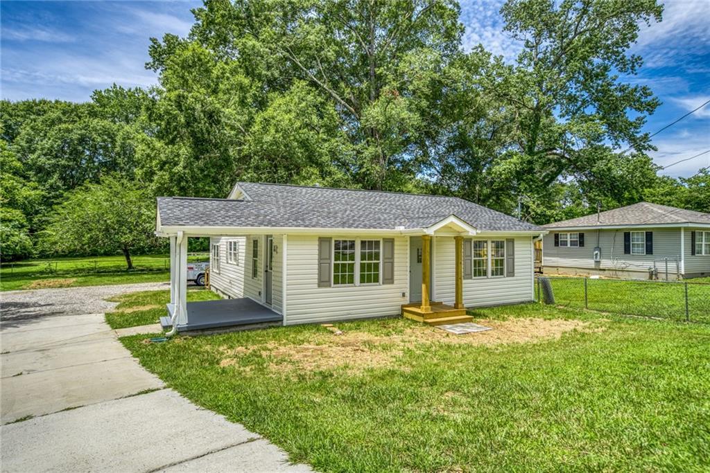 1208 S Broad St., Monroe, GA 30655