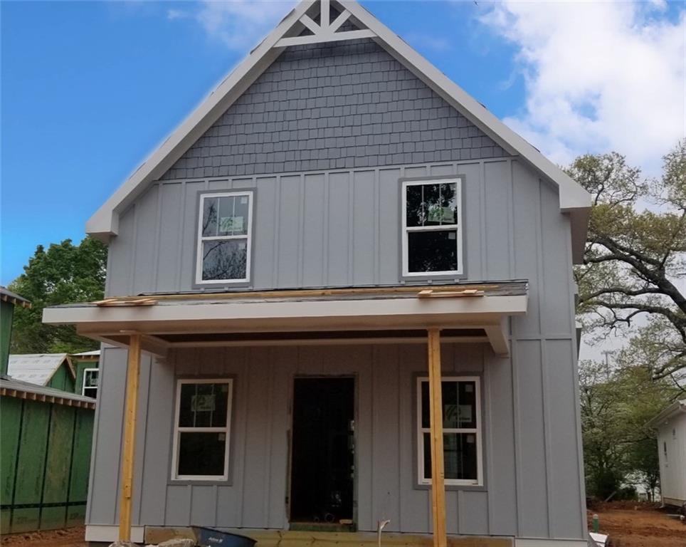 202 Old Canton Cir., Ball Ground, GA 30107