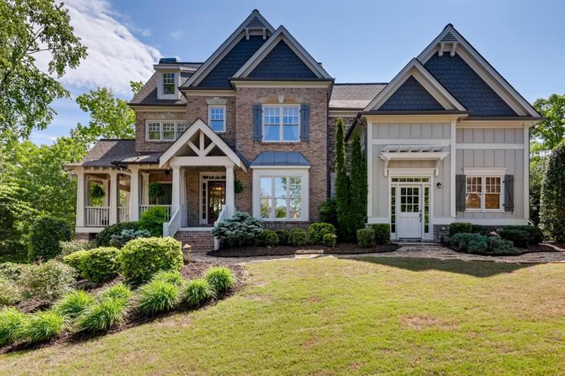 501 Wooded Mountain Tr., Canton, GA 30114