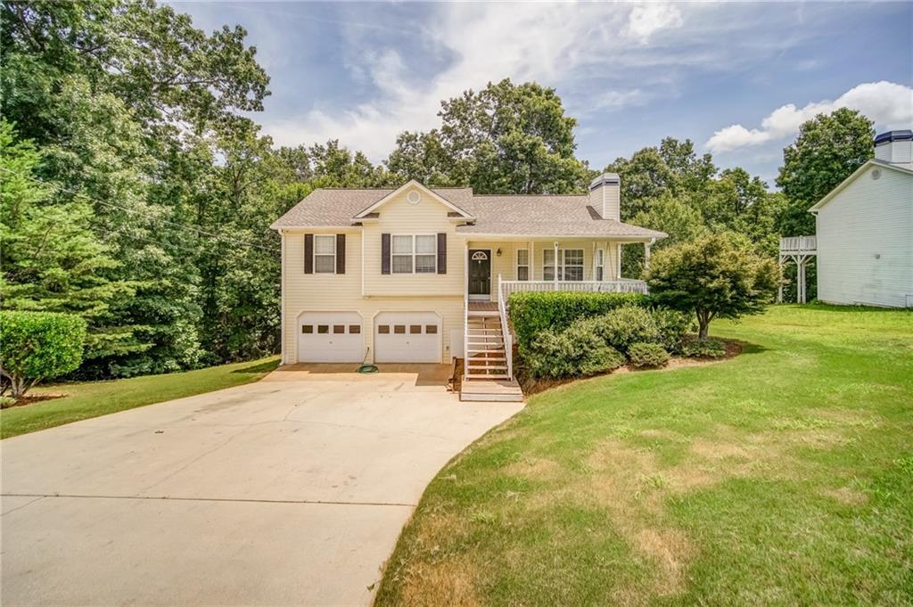 732 Fairview Dr., Dallas, GA 30157