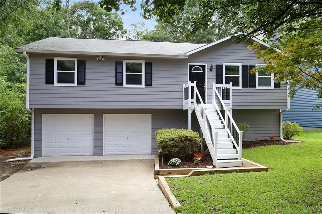 3695 Cherokee Overlook Dr., Canton, GA 30115