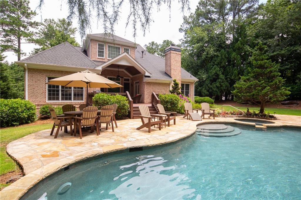 130 White Columns Dr., Milton, GA 30004