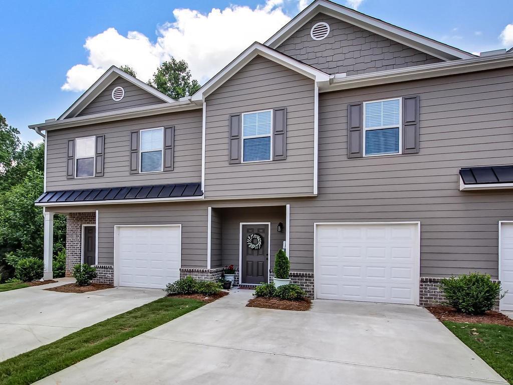 5232 Birch Ct., Oakwood, GA 30566