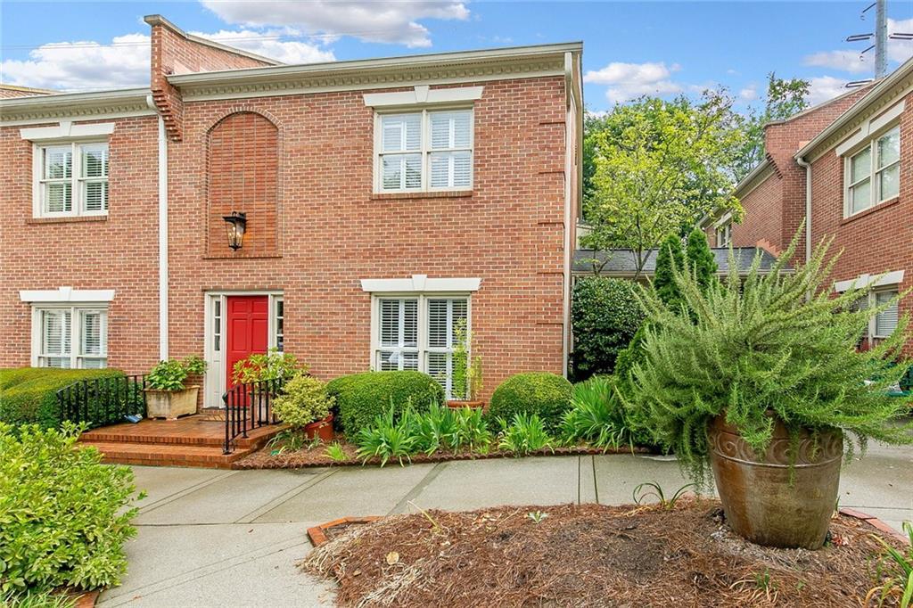501 Ansley Villa Dr., Atlanta, GA 30324