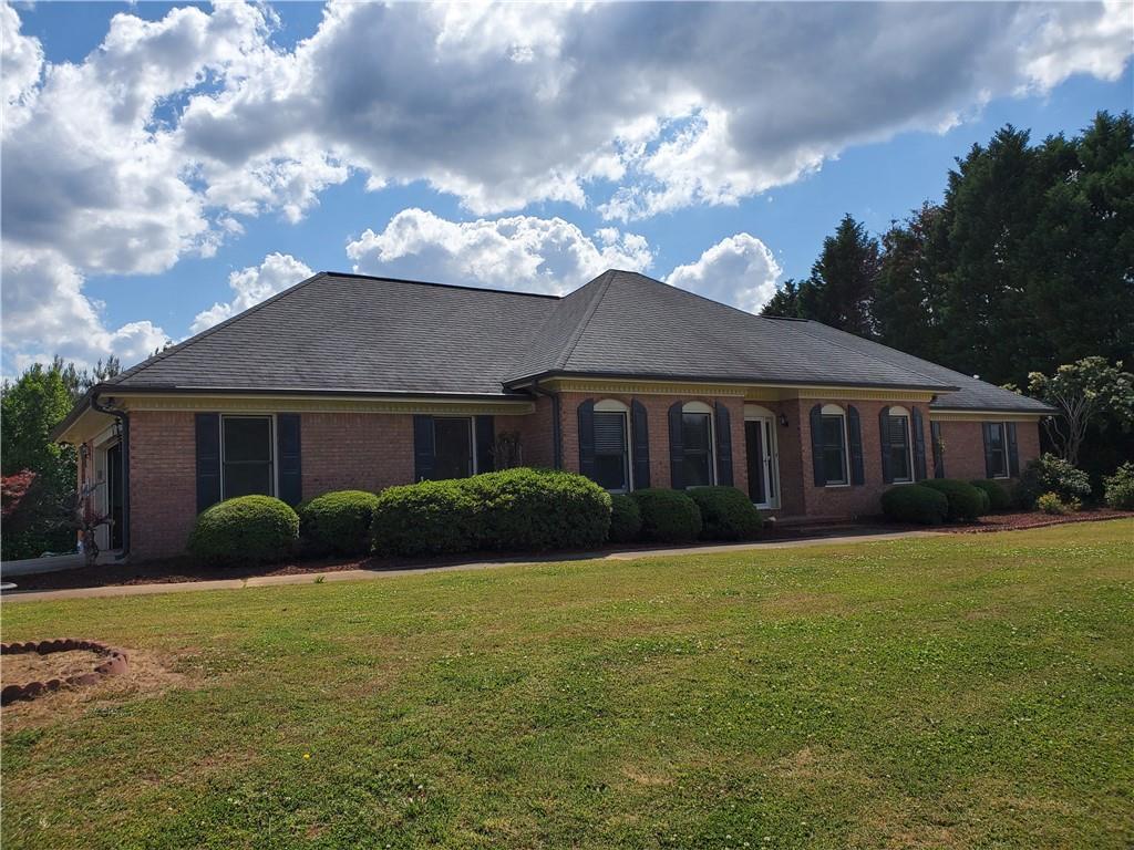 195 W Mill Dr., Stockbridge, GA 30281