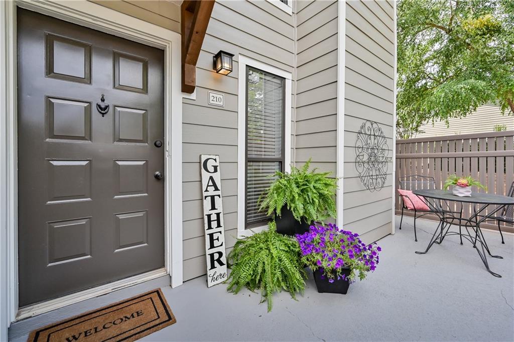 210 Park Ridge Cir., Marietta, GA 30068