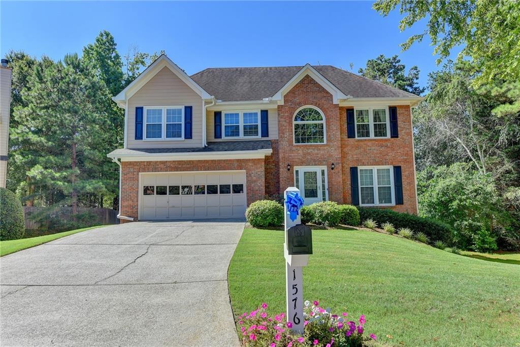 1576 Ridge Point Ct., Lawrenceville, GA 30043