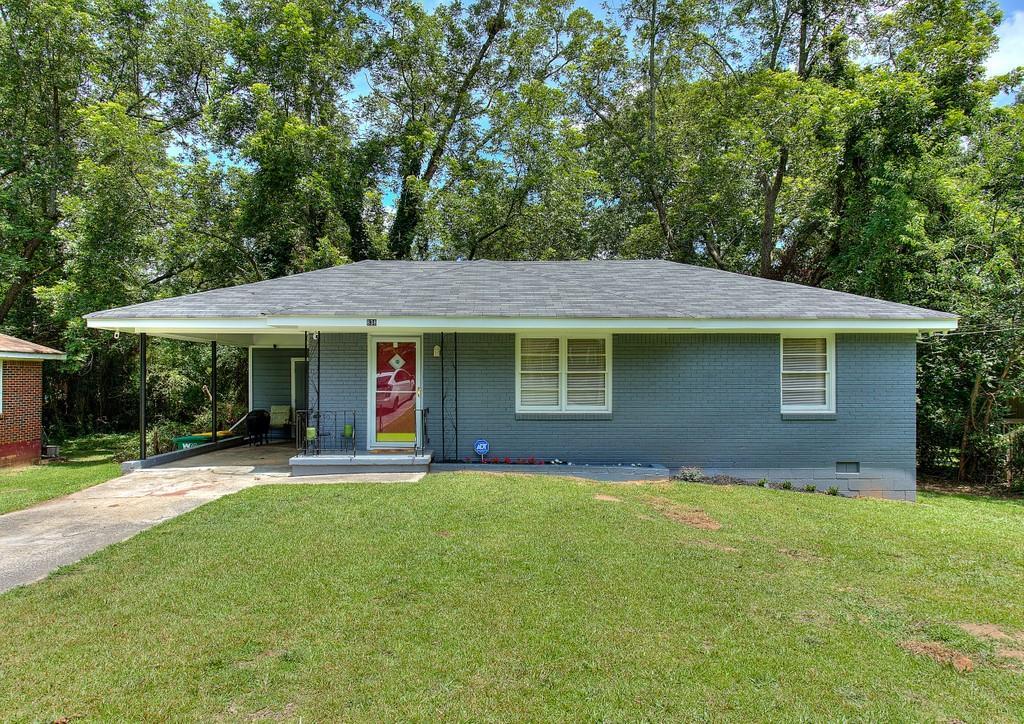 838 Dennis Dr., Forest Park, GA 30297