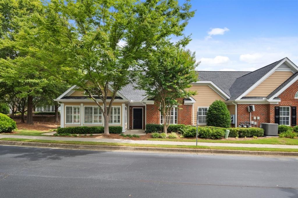3601 Village Ln., Roswell, GA 30075