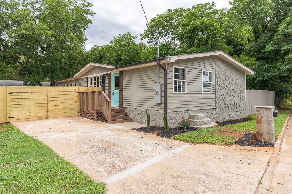 710 Second St., Stone Mountain, GA 30083