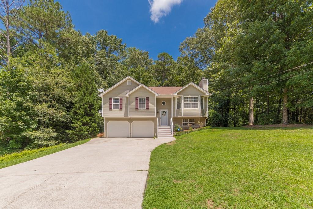 465 Blake Dr., Douglasville, GA 30134
