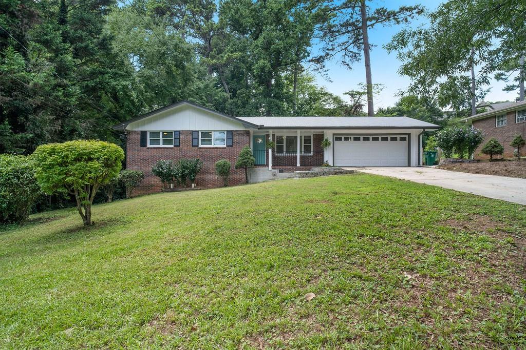 177 Forest Glen Cir., Avondale Estates, GA 30002