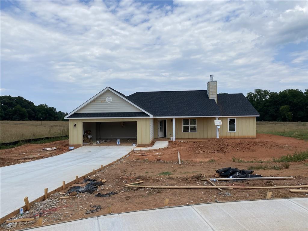 60 Fox Dr., Winder, GA 30680