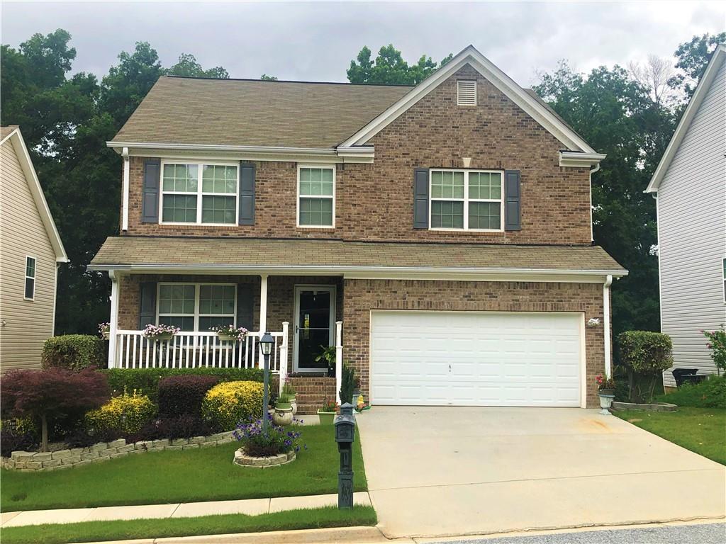 866 Hawthorn Ln., Grayson, GA 30017