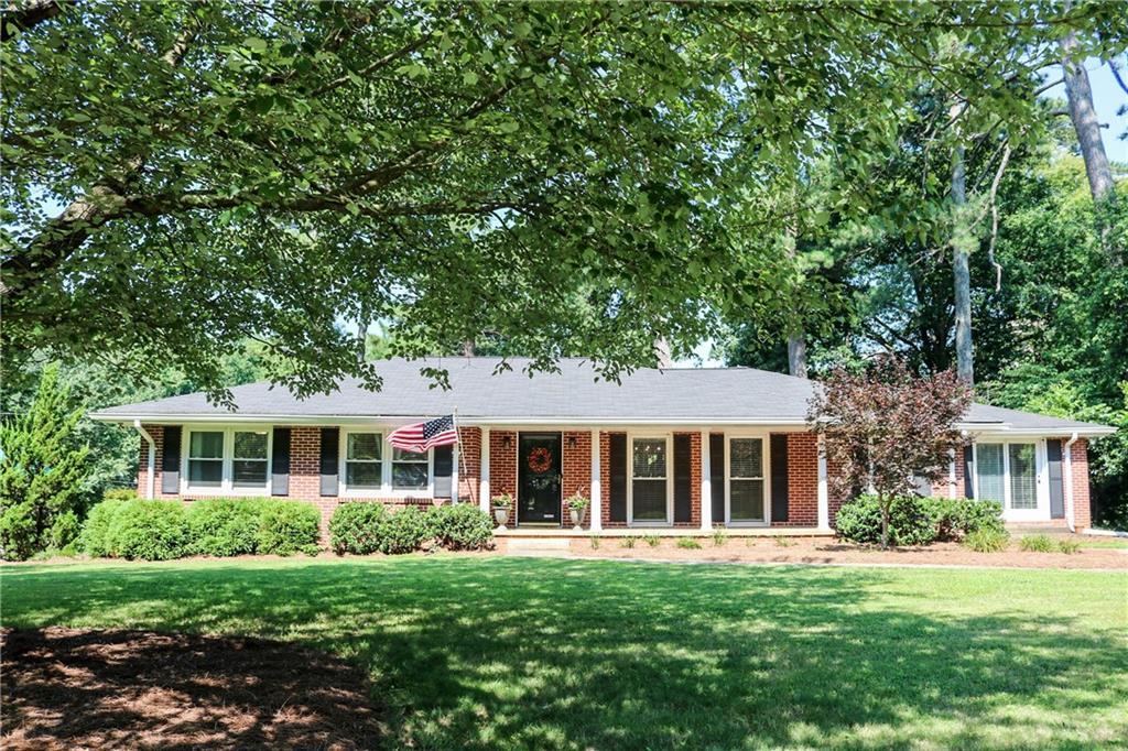 690 Park Ln., Decatur, GA 30033