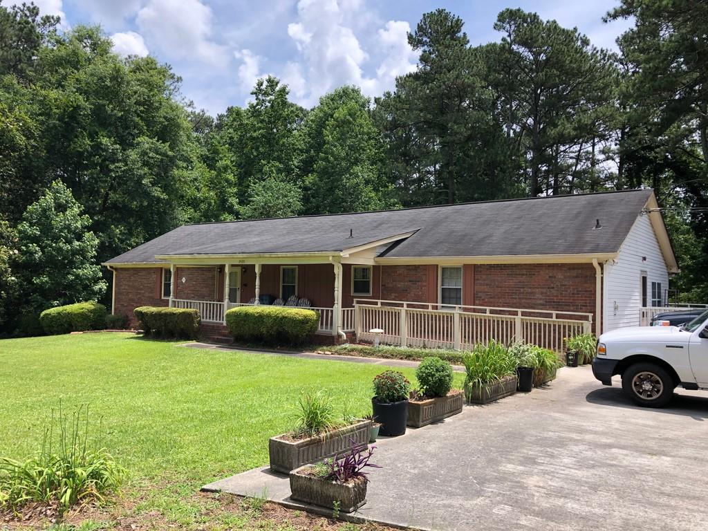 2433 SW Powder Springs Rd., Marietta, GA 30064