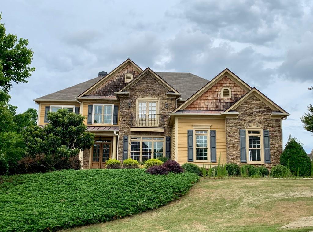 401 Crestline Way, Woodstock, GA 30188