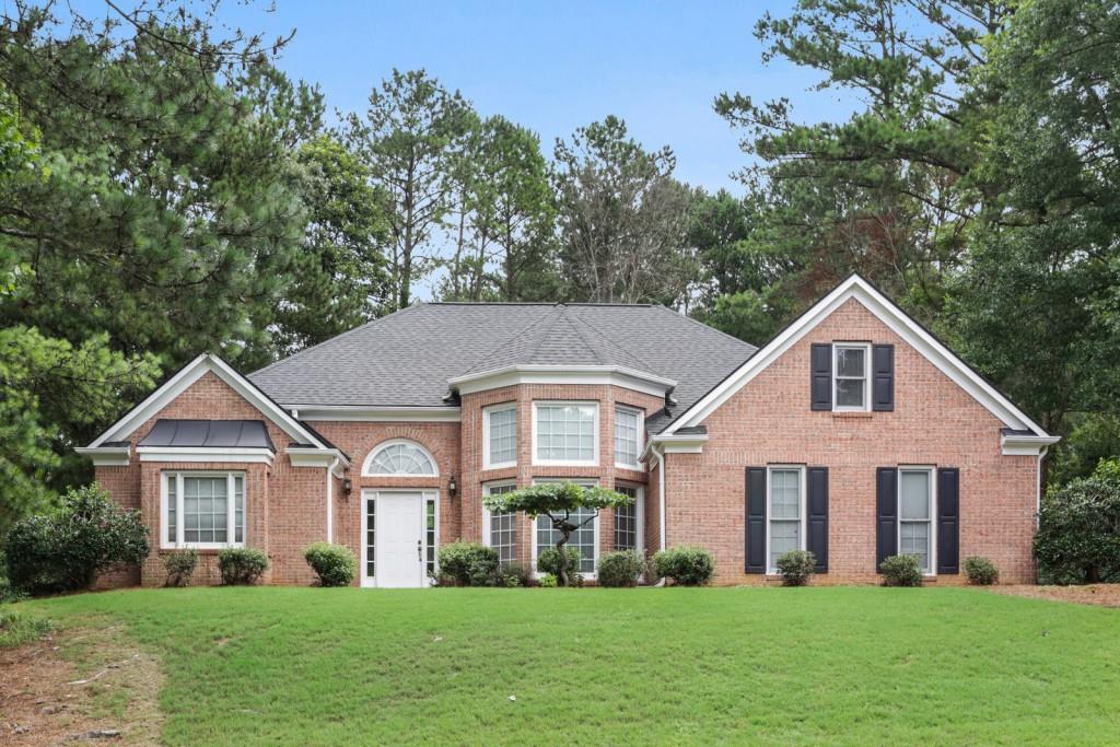 2448 Roseberry Ln., Grayson, GA 30017