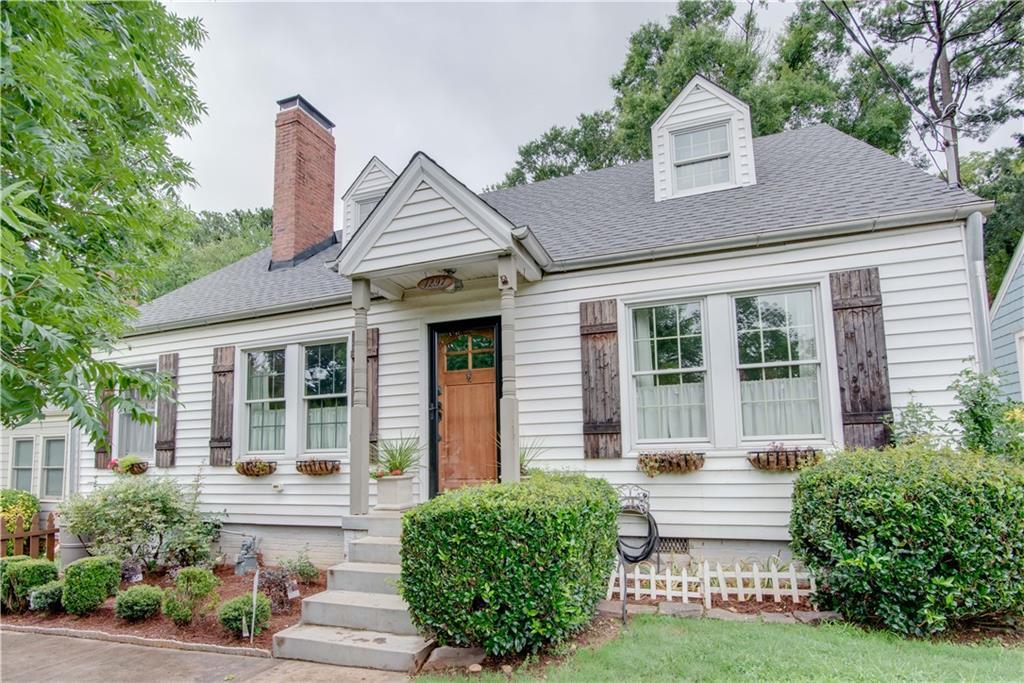 1297 Winburn Dr., East Point, GA 30344