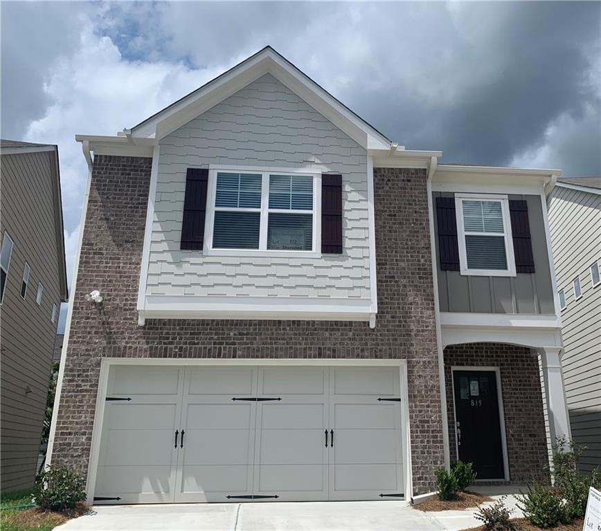 819 Regal Ln., Atlanta, GA 30331