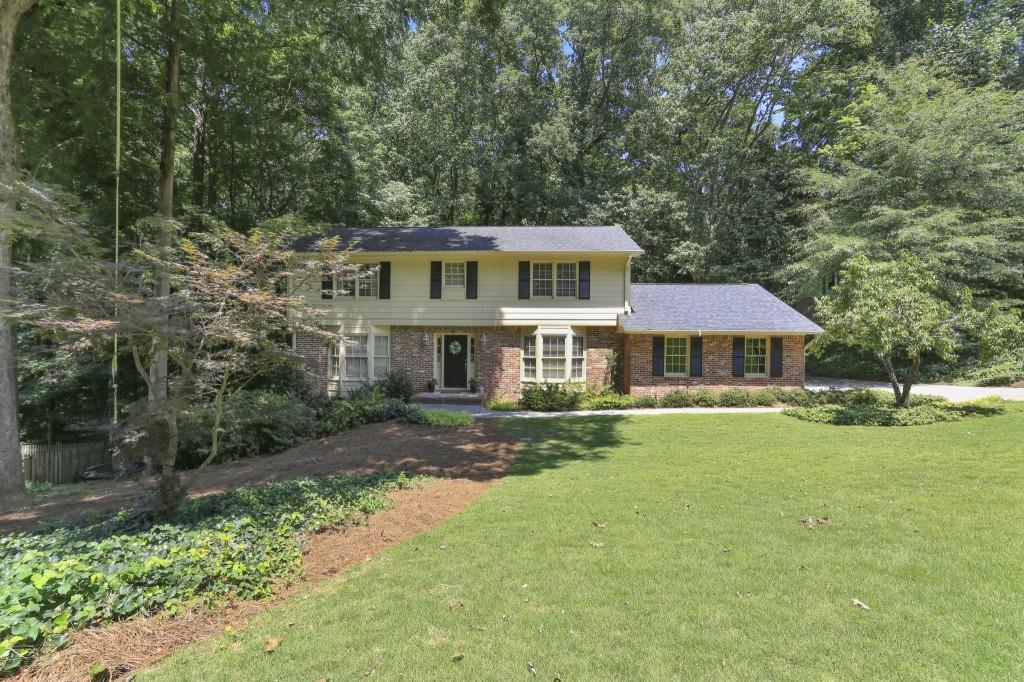 3966 Bonnington Ct., Brookhaven, GA 30341
