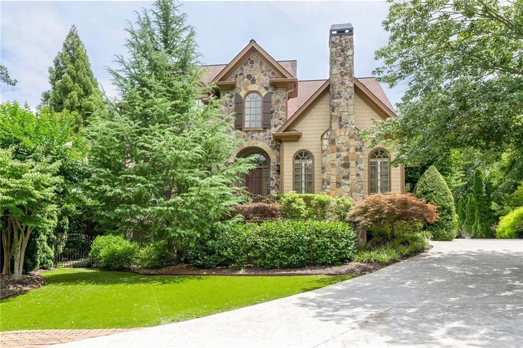 2130 Kensington Gates Dr., Kennesaw, GA 30152