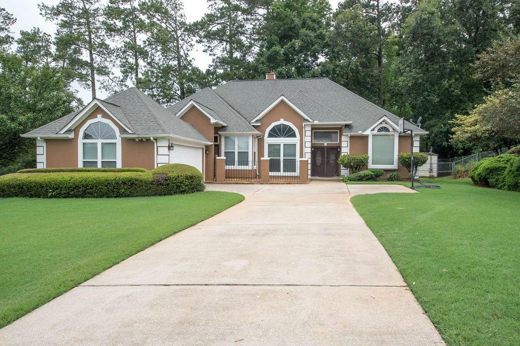 1161 Woodmere Dr., Lithonia, GA 30058