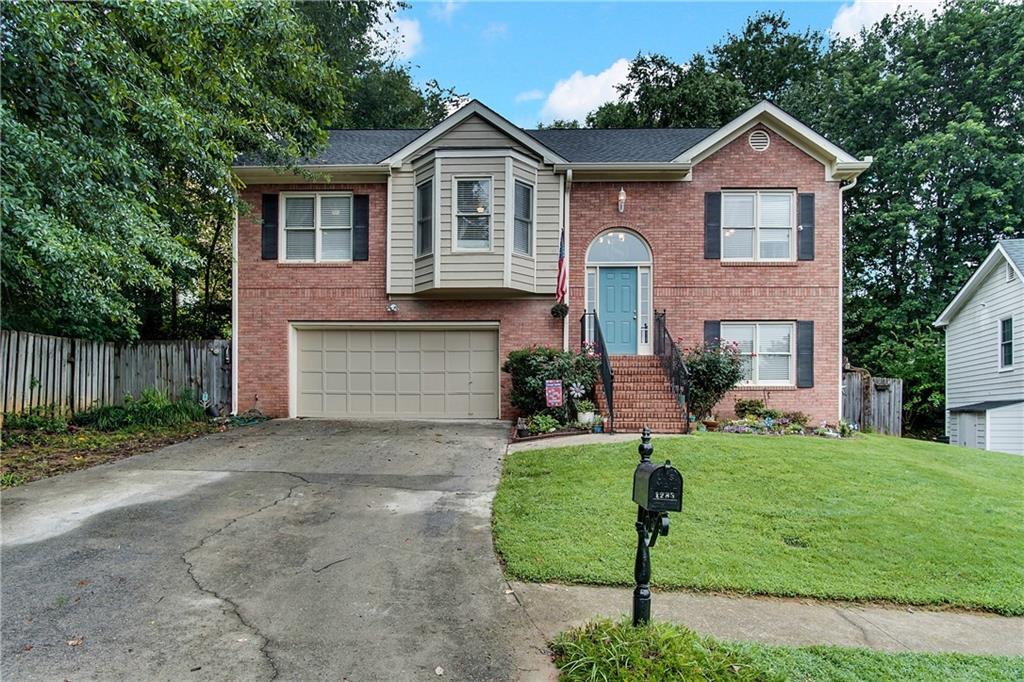 1283 Kelsey Pl., Lawrenceville, GA 30043