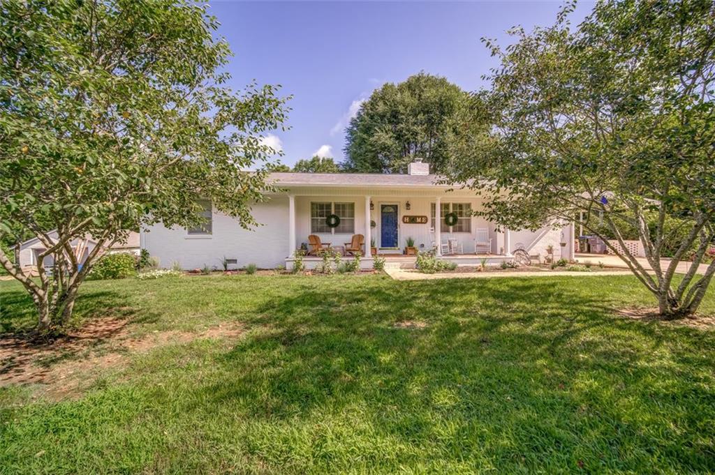 150 Cartersville St., Ball Ground, GA 30107