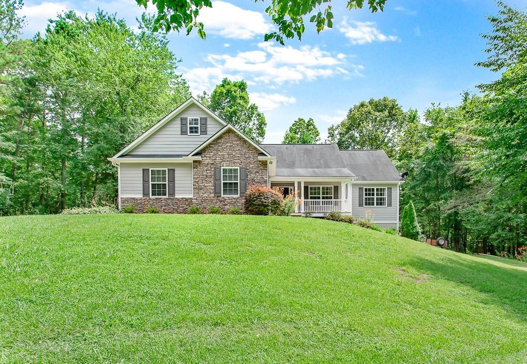 359 Moon Rd., Waco, GA 30182