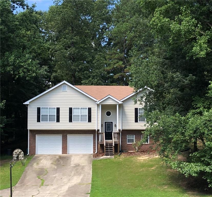 6346 Flat Rock Dr., Flowery Branch, GA 30542