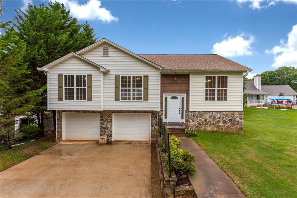 6440 Narramore Way, Lula, GA 30554