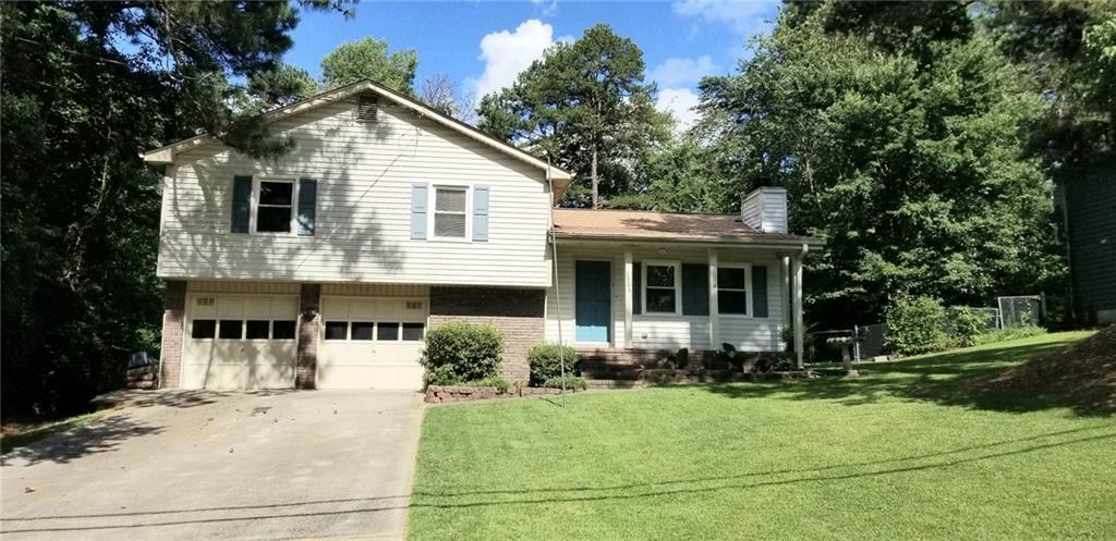 2705 Sardis Dr., Buford, GA 30519