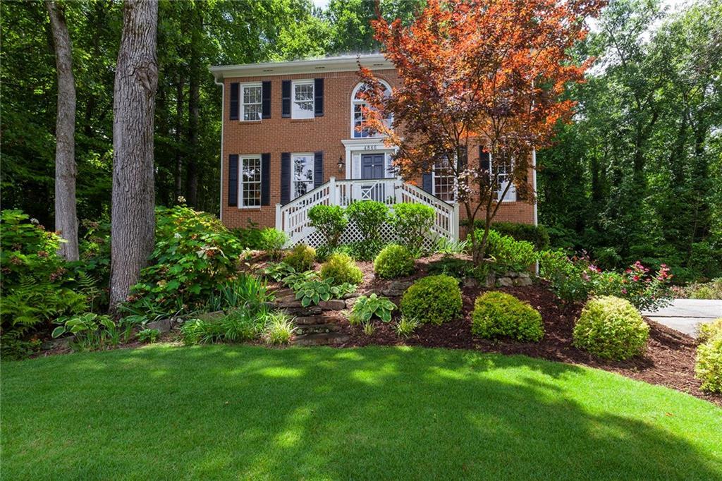 4846 Ridgewood Creek Dr., Acworth, GA 30102
