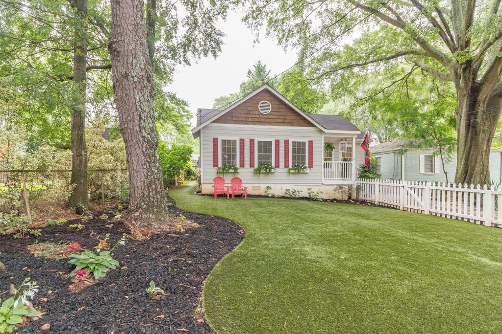 2154 Oakview Rd., Atlanta, GA 30317