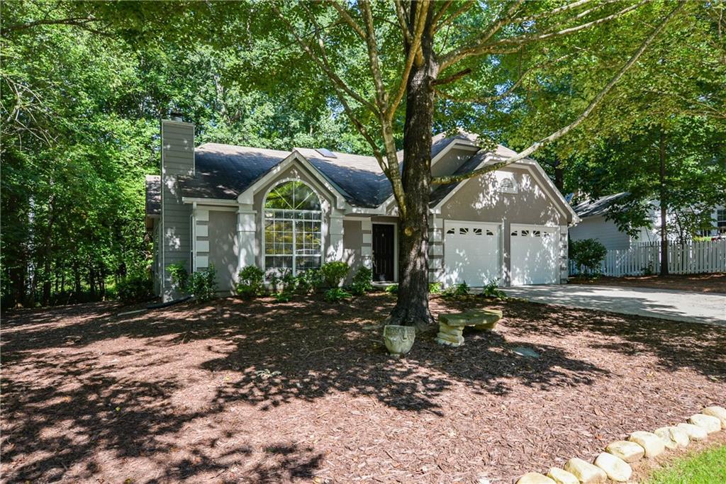 1005 Towne Manor Ct., Kennesaw, GA 30144