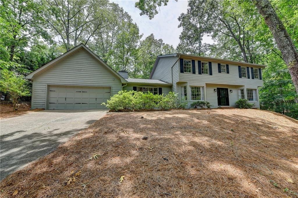 1235 Saint Lawrence Dr., Johns Creek, GA 30022