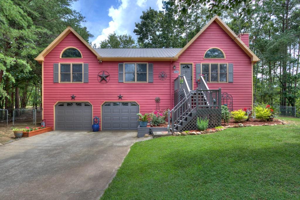 14 Indian Ridge Ct., Rydal, GA 30171